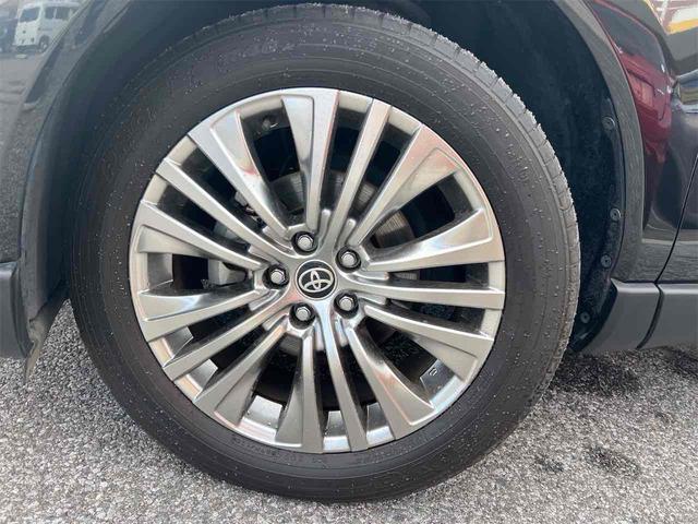 ハリアー Ｚ　レザーパッケージ　ディスプレイオーディオ　コネクテッドナビ　全周囲カメラ　クリアランスソナー　オートクルーズコントロール　パワーシート　衝突被害軽減システム　オートマチックハイビーム　ＬＥＤヘッドランプ　電動リアゲート（20枚目）