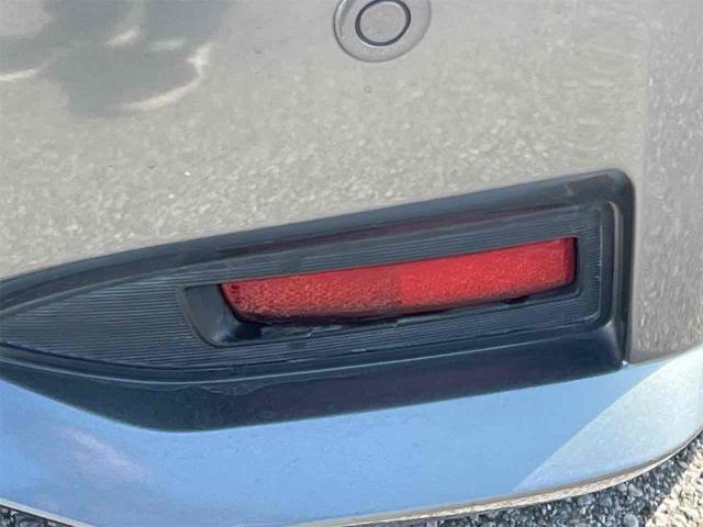 ノート ｅ－パワー　Ｘ　純正ナビ　Ｂｌｕｅｔｏｏｔｈ　全周囲カメラ　ＴＶ　レーンアシスト　衝突被害軽減システム　スマートキー　アイドリングストップ　電動格納ミラー　ＣＶＴ　盗難防止システム　衝突安全ボディ　ＡＢＳ　ＥＳＣ（17枚目）