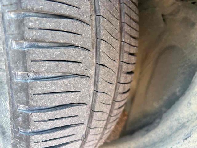 ノート ｅ－パワー　Ｘ　純正ナビ　Ｂｌｕｅｔｏｏｔｈ　全周囲カメラ　ＴＶ　レーンアシスト　衝突被害軽減システム　スマートキー　アイドリングストップ　電動格納ミラー　ＣＶＴ　盗難防止システム　衝突安全ボディ　ＡＢＳ　ＥＳＣ（21枚目）