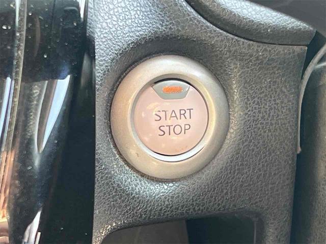 ノート ｅ－パワー　Ｘ　純正ナビ　Ｂｌｕｅｔｏｏｔｈ　全周囲カメラ　ＴＶ　レーンアシスト　衝突被害軽減システム　スマートキー　アイドリングストップ　電動格納ミラー　ＣＶＴ　盗難防止システム　衝突安全ボディ　ＡＢＳ　ＥＳＣ（29枚目）