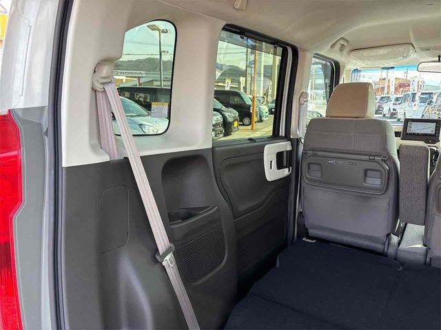 N-BOX L バックカメラ 両側スライド・片側電動 ナビ クリアランスソナー オートクルーズコントロール レーンアシスト オートライト スマートキー アイドリングストップ 電動格納ミラー シートヒーター(33枚目)