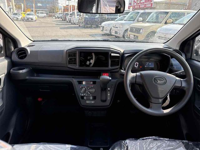 ミライース Ｌ　ＳＡＩＩＩ　バックカメラ　クリアランスソナー　衝突被害軽減システム　オートマチックハイビーム　オートライト　アイドリングストップ　ＣＶＴ　ＡＢＳ　ＥＳＣ　エアコン　パワーステアリング　パワーウィンドウ（5枚目）