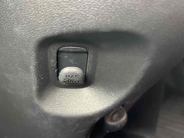 ムーヴキャンバス Ｘリミテッドメイクアップ　ＳＡＩＩ　ＥＴＣ　全周囲カメラ　両側電動スライドドア　ナビ　ＴＶ　衝突被害軽減システム　スマートキー　アイドリングストップ　電動格納ミラー　後席モニター　ＣＶＴ　ＡＢＳ　ＥＳＣ　ＣＤ　ＵＳＢ（48枚目）