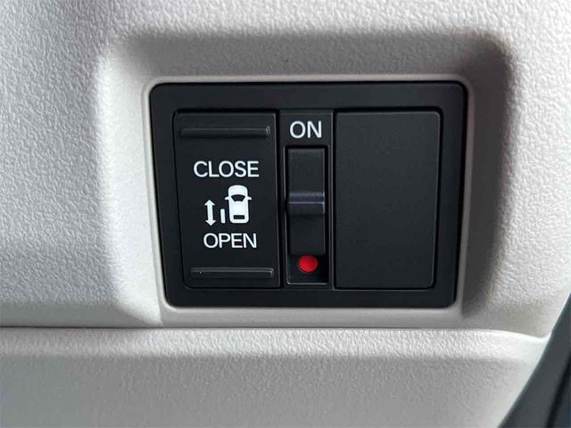 Ｎ－ＢＯＸ ベースグレード　バックカメラ　両側スライド・片側電動　クリアランスソナー　オートクルーズコントロール　レーンアシスト　オートライト　スマートキー　アイドリングストップ　電動格納ミラー　シートヒーター　ベンチシート（11枚目）