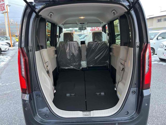 Ｎ－ＢＯＸ ベースグレード　バックカメラ　両側スライド・片側電動　クリアランスソナー　オートクルーズコントロール　レーンアシスト　オートライト　スマートキー　アイドリングストップ　電動格納ミラー　シートヒーター　ベンチシート（31枚目）
