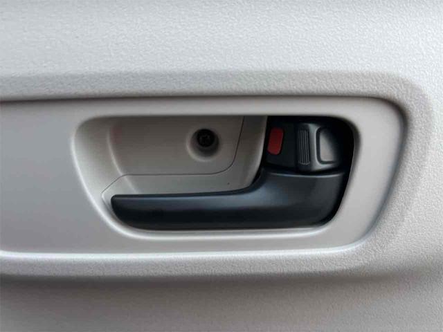 Ｎ－ＢＯＸ ベースグレード　バックカメラ　両側スライド・片側電動　クリアランスソナー　オートクルーズコントロール　レーンアシスト　オートライト　スマートキー　アイドリングストップ　電動格納ミラー　シートヒーター　ベンチシート（39枚目）