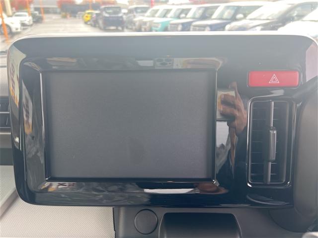 スペーシア ハイブリッドＸ　両側電動スライドドア　クリアランスソナー　衝突被害軽減システム　オートライト　ＬＥＤヘッドランプ　スマートキー　アイドリングストップ　電動格納ミラー　シートヒーター　ベンチシート　ＣＶＴ（7枚目）