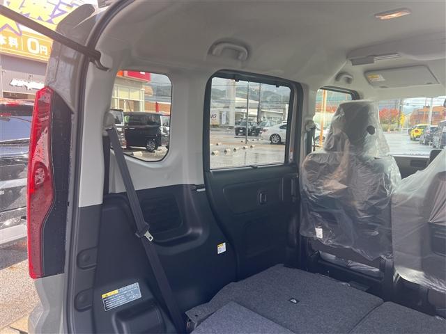 スペーシア ハイブリッドＸ　両側電動スライドドア　クリアランスソナー　衝突被害軽減システム　オートライト　ＬＥＤヘッドランプ　スマートキー　アイドリングストップ　電動格納ミラー　シートヒーター　ベンチシート　ＣＶＴ（29枚目）