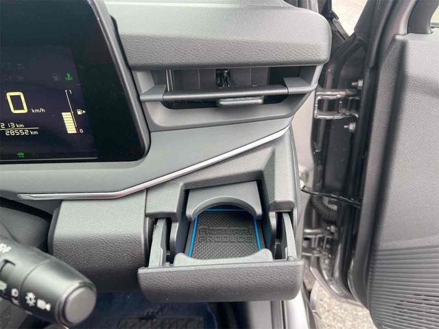 日産 ノート 46枚目