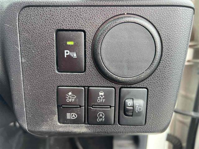 ミライース Ｌ　ＳＡＩＩＩ　クリアランスソナー　衝突被害軽減システム　オートマチックハイビーム　キーレスエントリー　アイドリングストップ　ＣＶＴ　ＡＢＳ　ＥＳＣ　ＣＤ　ミュージックプレイヤー接続可（9枚目）