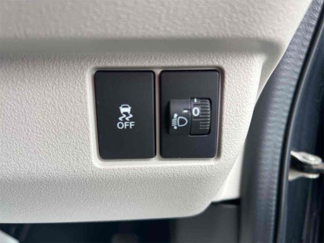 Ｎ－ＢＯＸ ベースグレード　ＥＴＣ　バックカメラ　両側スライド・片側電動　ナビ　ＴＶ　クリアランスソナー　オートクルーズコントロール　レーンアシスト　オートライト　スマートキー　電動格納ミラー　ベンチシート　ＣＶＴ　ＥＳＣ（11枚目）