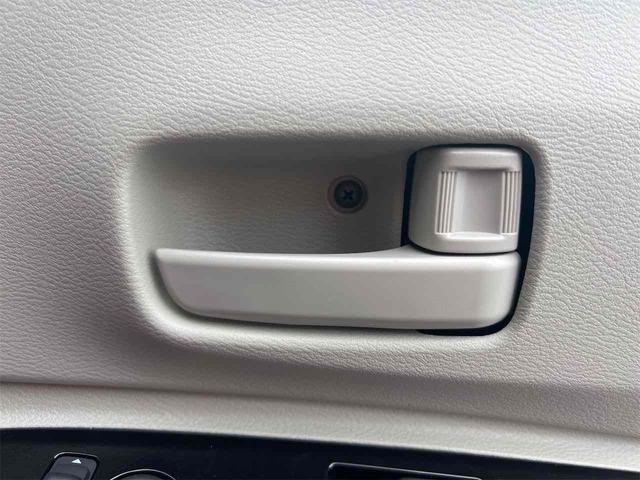 ルークス Ｘ　全周囲カメラ　両側スライド・片側電動　ナビ　ＴＶ　クリアランスソナー　オートライト　スマートキー　アイドリングストップ　電動格納ミラー　ベンチシート　ＣＶＴ　ＣＤ　ＤＶＤ再生（37枚目）