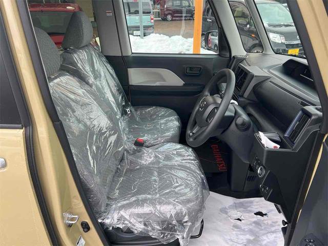 タント Ｘリミテッド　バックカメラ　両側電動スライドドア　クリアランスソナー　衝突被害軽減システム　オートライト　スマートキー　アイドリングストップ　電動格納ミラー　シートヒーター　ＣＶＴ　ＥＳＣ　ＵＳＢ　エアコン（14枚目）