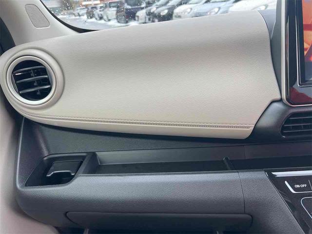 デイズ Ｘ　全周囲カメラ　ナビ　ＴＶ　クリアランスソナー　オートライト　スマートキー　アイドリングストップ　電動格納ミラー　ベンチシート　ＣＶＴ　ＵＳＢ　Ｂｌｕｅｔｏｏｔｈ　アルミホイール　エアコン（42枚目）