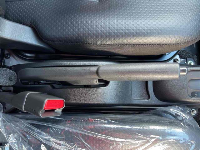 ハイゼットトラック ジャンボスタンダード　ＣＶＴ　衝突被害軽減システム　クリアランスソナー　アイドリングストップ　オートライト　ＡＢＳ　ＥＳＣ　エアコン（25枚目）