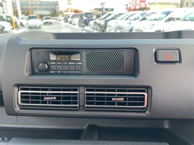ハイゼットトラック ジャンボスタンダード　ＣＶＴ　衝突被害軽減システム　クリアランスソナー　アイドリングストップ　オートライト　ＡＢＳ　ＥＳＣ　エアコン（28枚目）