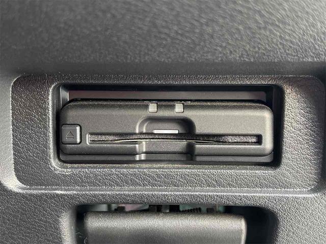 ノート Ｘ　ＥＴＣ　バックカメラ　ナビ　ＴＶ　クリアランスソナー　衝突被害軽減システム　オートマチックハイビーム　オートライト　スマートキー　アイドリングストップ　電動格納ミラー　ＣＶＴ（13枚目）