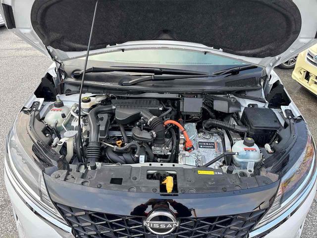 ノート Ｘ　ＥＴＣ　バックカメラ　ナビ　ＴＶ　クリアランスソナー　衝突被害軽減システム　オートマチックハイビーム　オートライト　スマートキー　アイドリングストップ　電動格納ミラー　ＣＶＴ（24枚目）