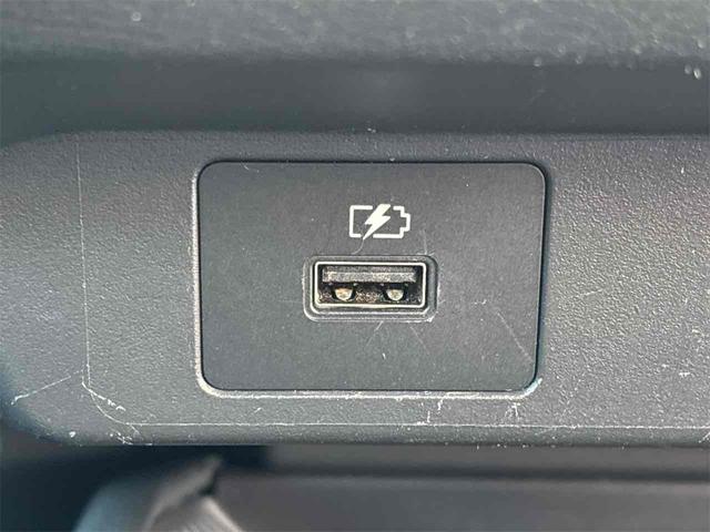 ノート Ｘ　ＥＴＣ　バックカメラ　ナビ　ＴＶ　クリアランスソナー　衝突被害軽減システム　オートマチックハイビーム　オートライト　スマートキー　アイドリングストップ　電動格納ミラー　ＣＶＴ（46枚目）