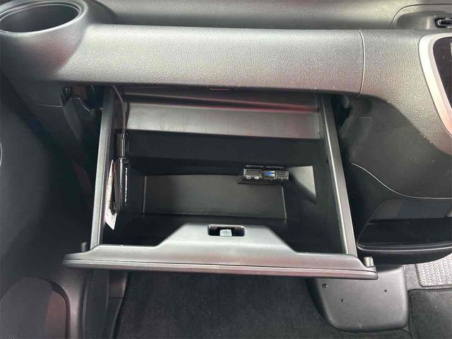 Ｎ－ＢＯＸ Ｇ・Ｌパッケージ　ＥＴＣ　バックカメラ　両側スライド・片側電動　ナビ　ＴＶ　オートライト　スマートキー　アイドリングストップ　電動格納ミラー　ベンチシート　ＣＶＴ　ＥＳＣ　ＣＤ　ＤＶＤ再生　ＵＳＢ　Ｂｌｕｅｔｏｏｔｈ（43枚目）