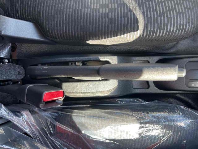 ハイゼットトラック ジャンボエクストラ　４ＷＤ　ＣＶＴ　衝突被害軽減システム　クリアランスソナー　スマートキー　アイドリングストップ　電動格納ミラー　ＡＢＳ　ＥＳＣ　エアコン　パワーステアリング　パワーウィンドウ（28枚目）