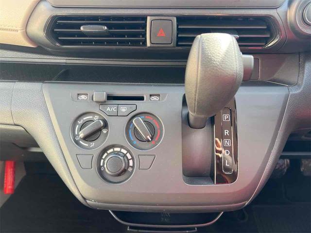 デイズ Ｓ　ＥＴＣ　クリアランスソナー　オートライト　キーレスエントリー　アイドリングストップ　電動格納ミラー　ベンチシート　ＣＶＴ　ＵＳＢ　Ｂｌｕｅｔｏｏｔｈ　エアコン　パワーウィンドウ（9枚目）