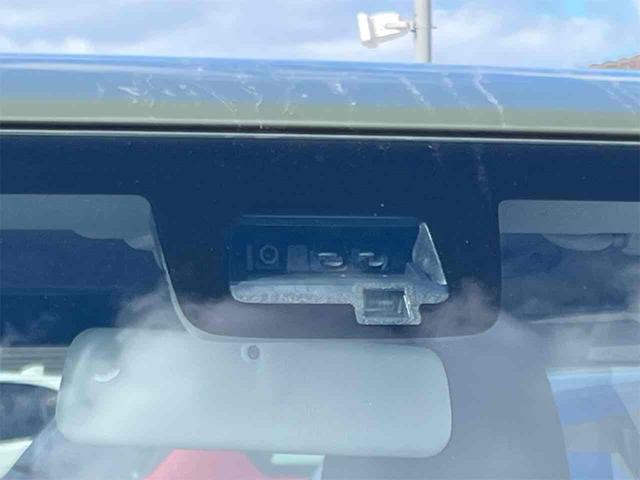 ジムニー ＸＣ　４ＷＤ　クリアランスソナー　レーンアシスト　衝突被害軽減システム　ヘッドライトウォッシャー　スマートキー　アイドリングストップ　電動格納ミラー　シートヒーター　ＡＴ　ＥＳＣ　アルミホイール　エアコン（28枚目）