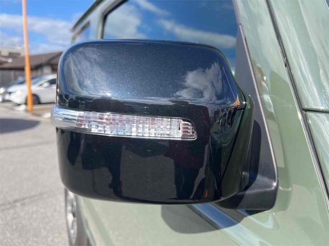 ジムニー ＸＣ　４ＷＤ　クリアランスソナー　レーンアシスト　衝突被害軽減システム　ヘッドライトウォッシャー　スマートキー　アイドリングストップ　電動格納ミラー　シートヒーター　ＡＴ　ＥＳＣ　アルミホイール　エアコン（29枚目）