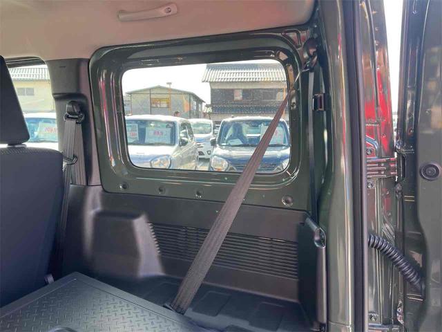 ジムニー ＸＣ　４ＷＤ　クリアランスソナー　レーンアシスト　衝突被害軽減システム　ヘッドライトウォッシャー　スマートキー　アイドリングストップ　電動格納ミラー　シートヒーター　ＡＴ　ＥＳＣ　アルミホイール　エアコン（32枚目）