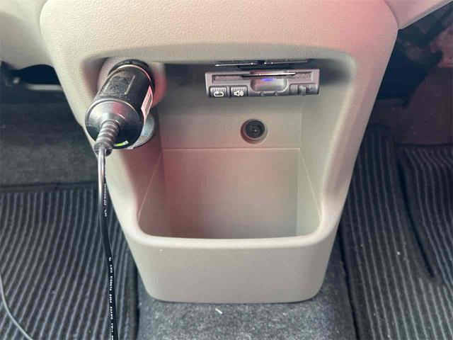 ミライース Ｘ　ＳＡ　ＥＴＣ　バックカメラ　ナビ　ＴＶ　衝突被害軽減システム　キーレスエントリー　アイドリングストップ　電動格納ミラー　ＣＶＴ　ＡＢＳ　ＥＳＣ　ＣＤ　ＵＳＢ　アルミホイール　エアコン（11枚目）