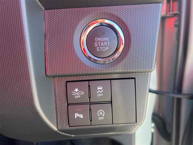 タフト Ｇ　ＬＥＤヘッドライト　ＥＴＣ　バックカメラ　クリアランスソナー　衝突被害軽減システム　オートライト　スマートキー　アイドリングストップ　電動格納ミラー　シートヒーター　サンルーフ　ＣＶＴ　ＥＳＣ　ＣＤ（10枚目）