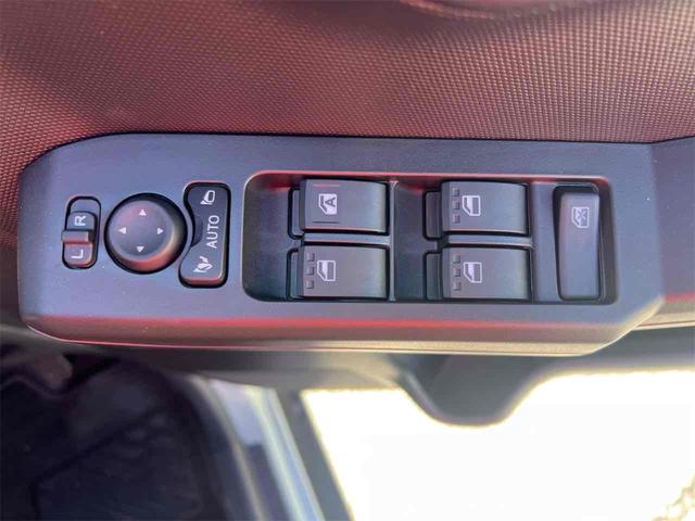 タフト Ｇ　ＬＥＤヘッドライト　ＥＴＣ　バックカメラ　クリアランスソナー　衝突被害軽減システム　オートライト　スマートキー　アイドリングストップ　電動格納ミラー　シートヒーター　サンルーフ　ＣＶＴ　ＥＳＣ　ＣＤ（13枚目）