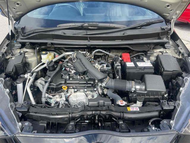 ヤリス Ｘ　バックカメラ　クリアランスソナー　衝突被害軽減システム　オートマチックハイビーム　オートライト　キーレスエントリー　電動格納ミラー　ＣＶＴ　盗難防止システム　衝突安全ボディ　ＡＢＳ　ＥＳＣ　エアコン（22枚目）