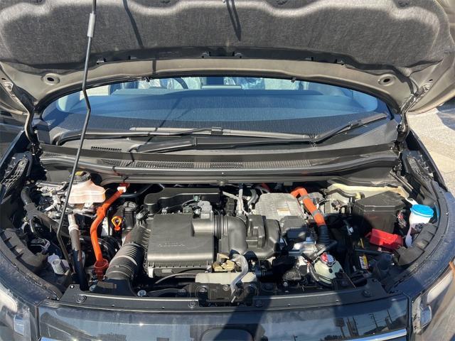 フリード ｅ：ＨＥＶエアー　ＥＸ　ＨｏｎｄａＳＥＮＳＩＮＧ　両側電動スライドドア　クリアランスソナー　アダプティブクルーズコントロール　レーンアシスト　衝突被害軽減システム　ＬＥＤヘッドランプ　電動パーキングブレーキ　シートヒーター（15枚目）