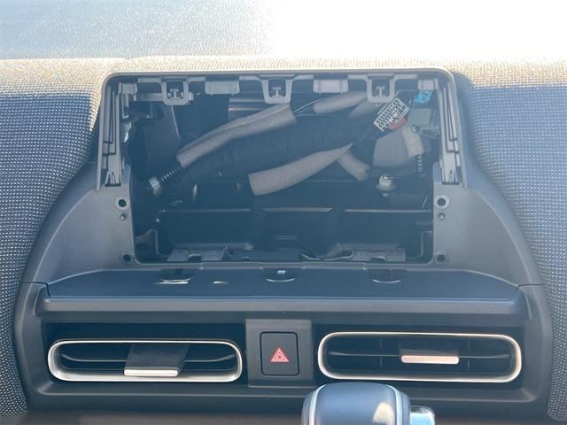 フリード ｅ：ＨＥＶエアー　ＥＸ　ＨｏｎｄａＳＥＮＳＩＮＧ　両側電動スライドドア　クリアランスソナー　アダプティブクルーズコントロール　レーンアシスト　衝突被害軽減システム　ＬＥＤヘッドランプ　電動パーキングブレーキ　シートヒーター（35枚目）