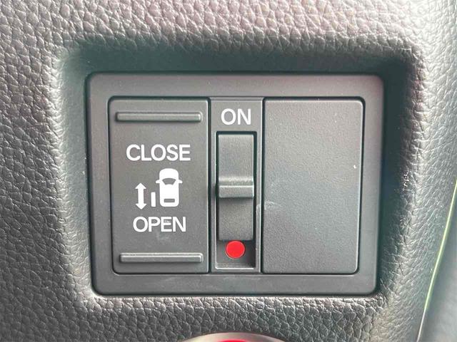 Ｎ－ＢＯＸカスタム Ｌ　純正ナビ　Ｂｌｕｅｔｏｏｔｈ　ＴＶ　バックカメラ　両側スライド・片側電動　クリアランスソナー　オートクルーズコントロール　レーンアシスト　衝突被害軽減システム　ＬＥＤヘッドライト　純正アルミホイール（7枚目）