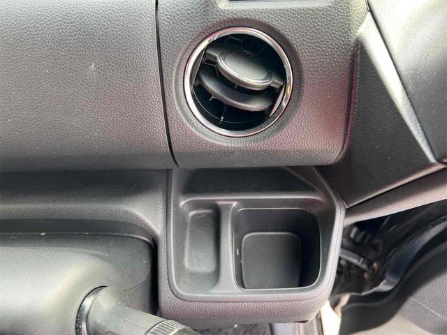 Ｎ－ＢＯＸカスタム Ｌ　純正ナビ　Ｂｌｕｅｔｏｏｔｈ　ＴＶ　バックカメラ　両側スライド・片側電動　クリアランスソナー　オートクルーズコントロール　レーンアシスト　衝突被害軽減システム　ＬＥＤヘッドライト　純正アルミホイール（49枚目）