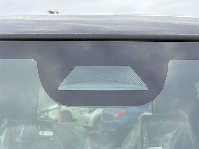 Ｎ－ＢＯＸカスタム ベースグレード　ＨｏｎｄａＳＥＮＳＩＮＧ　片側電動スライドドア　アダプティブクルーズコントロール　ＬＥＤヘッドライト　電動パーキングブレーキ　オートライト　スマートキー　前席シートヒーター　純正アルミホイール（26枚目）