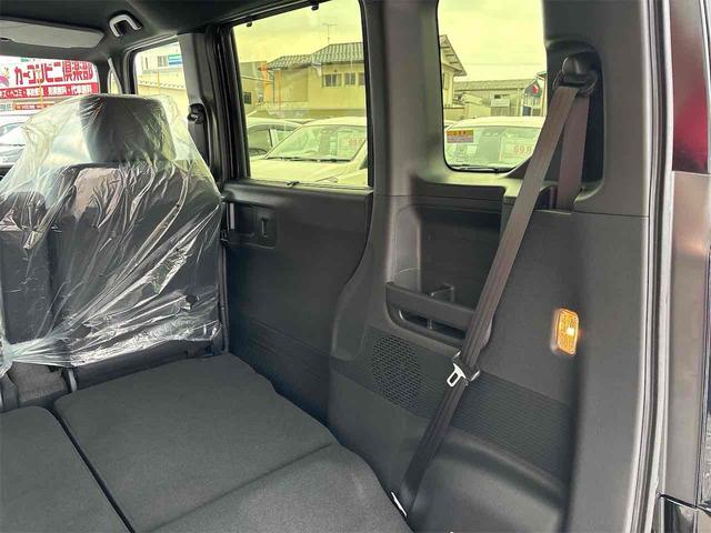 Ｎ－ＢＯＸカスタム ベースグレード　ＨｏｎｄａＳＥＮＳＩＮＧ　片側電動スライドドア　アダプティブクルーズコントロール　ＬＥＤヘッドライト　電動パーキングブレーキ　オートライト　スマートキー　前席シートヒーター　純正アルミホイール（33枚目）