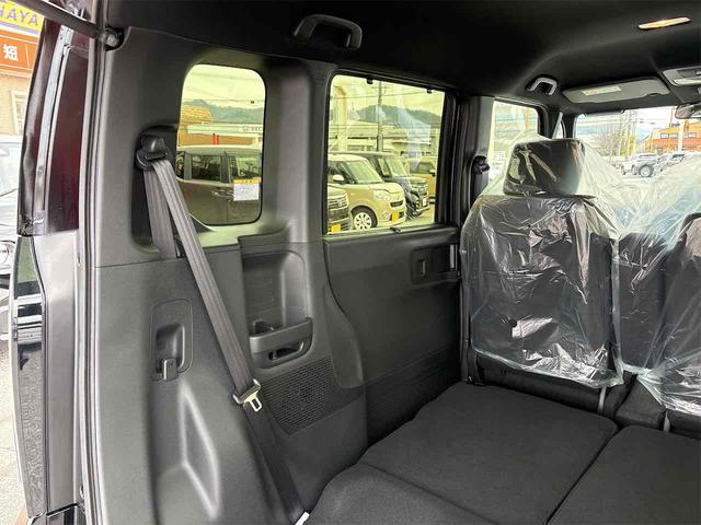 Ｎ－ＢＯＸカスタム ベースグレード　ＨｏｎｄａＳＥＮＳＩＮＧ　片側電動スライドドア　アダプティブクルーズコントロール　ＬＥＤヘッドライト　電動パーキングブレーキ　オートライト　スマートキー　前席シートヒーター　純正アルミホイール（34枚目）
