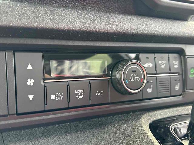 Ｎ－ＢＯＸカスタム ベースグレード　バックカメラ　両側スライド・片側電動　クリアランスソナー　オートクルーズコントロール　オートライト　スマートキー　アイドリングストップ　電動格納ミラー　シートヒーター　ベンチシート　ＣＶＴ　ＥＳＣ（9枚目）