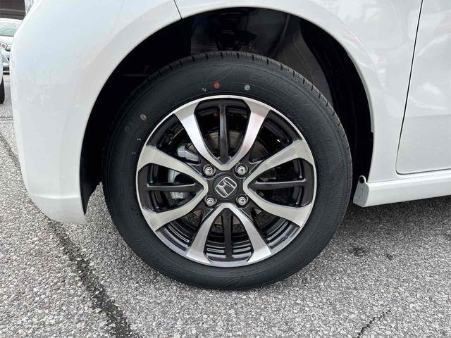 Ｎ－ＢＯＸカスタム ベースグレード　バックカメラ　両側スライド・片側電動　クリアランスソナー　オートクルーズコントロール　オートライト　スマートキー　アイドリングストップ　電動格納ミラー　シートヒーター　ベンチシート　ＣＶＴ　ＥＳＣ（26枚目）