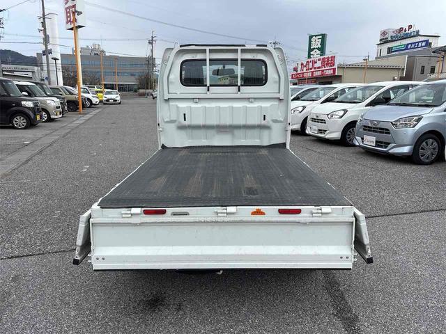 ＮＴ１００クリッパートラック ＤＸ　ＭＴ　オートライト　ＥＳＣ　エアコン　運転席エアバッグ　助手席エアバッグ（19枚目）