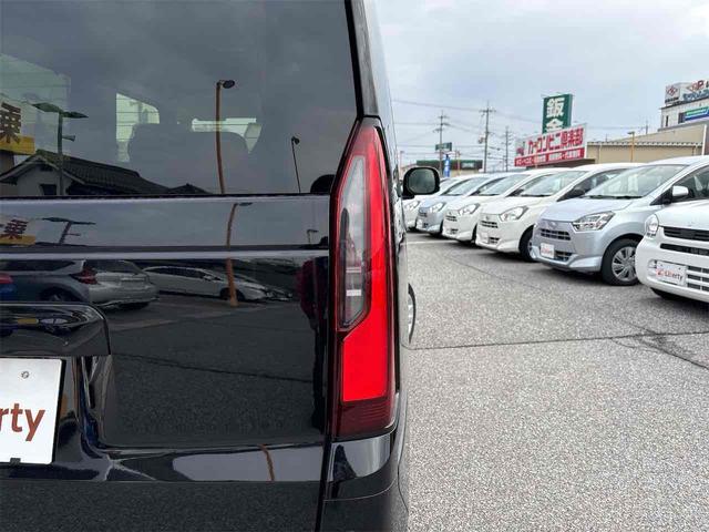 Ｎ－ＢＯＸ ベースグレード　バックカメラ　両側スライド・片側電動　クリアランスソナー　オートクルーズコントロール　レーンアシスト　オートライト　スマートキー　アイドリングストップ　電動格納ミラー　シートヒーター　ベンチシート（28枚目）