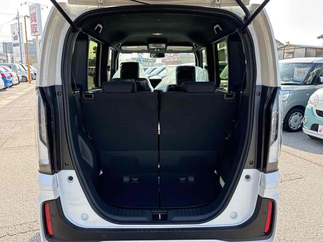 Ｎ－ＢＯＸカスタム ベースグレード　バックカメラ　両側スライド・片側電動　クリアランスソナー　オートクルーズコントロール　レーンアシスト　オートライト　スマートキー　アイドリングストップ　電動格納ミラー　シートヒーター　ベンチシート（30枚目）