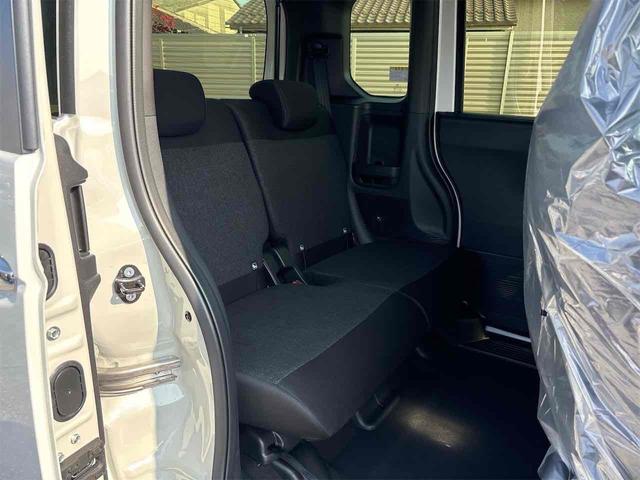 Ｎ－ＢＯＸカスタム ベースグレード　バックカメラ　両側スライド・片側電動　クリアランスソナー　オートクルーズコントロール　レーンアシスト　オートライト　スマートキー　アイドリングストップ　電動格納ミラー　シートヒーター　ベンチシート（35枚目）