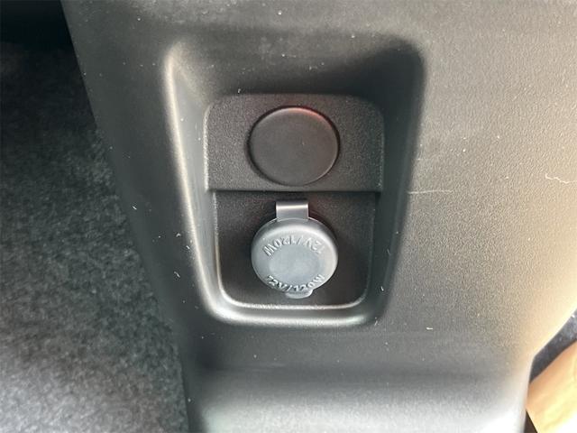 スペーシアカスタム ハイブリッドＧＳ　両側スライド・片側電動　クリアランスソナー　オートクルーズコントロール　レーンアシスト　衝突被害軽減システム　オートライト　ＬＥＤヘッドランプ　スマートキー　アイドリングストップ　電動格納ミラー（24枚目）