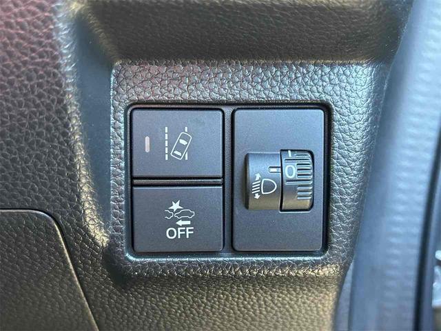 Ｎ－ＢＯＸカスタム Ｌ　ＬＥＤヘッドライト　バックカメラ　両側スライド・片側電動　ナビ　ＴＶ　クリアランスソナー　オートクルーズコントロール　レーンアシスト　衝突被害軽減システム　オートライト　スマートキー（13枚目）