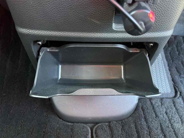 Ｎ－ＢＯＸカスタム Ｌ　ＬＥＤヘッドライト　バックカメラ　両側スライド・片側電動　ナビ　ＴＶ　クリアランスソナー　オートクルーズコントロール　レーンアシスト　衝突被害軽減システム　オートライト　スマートキー（44枚目）