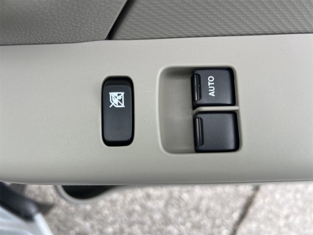 クリッパーバン DX 届出済未使用車 CVT 衝突被害軽減システム クリアランスソナー レーンアシスト 両側スライドドア キーレスエントリー アイドリングストップ 電動格納ミラー オートライト ESC パワーステアリング(11枚目)